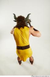 SIMON_HAHN_HAHN MINOTAUR WITH AX 3